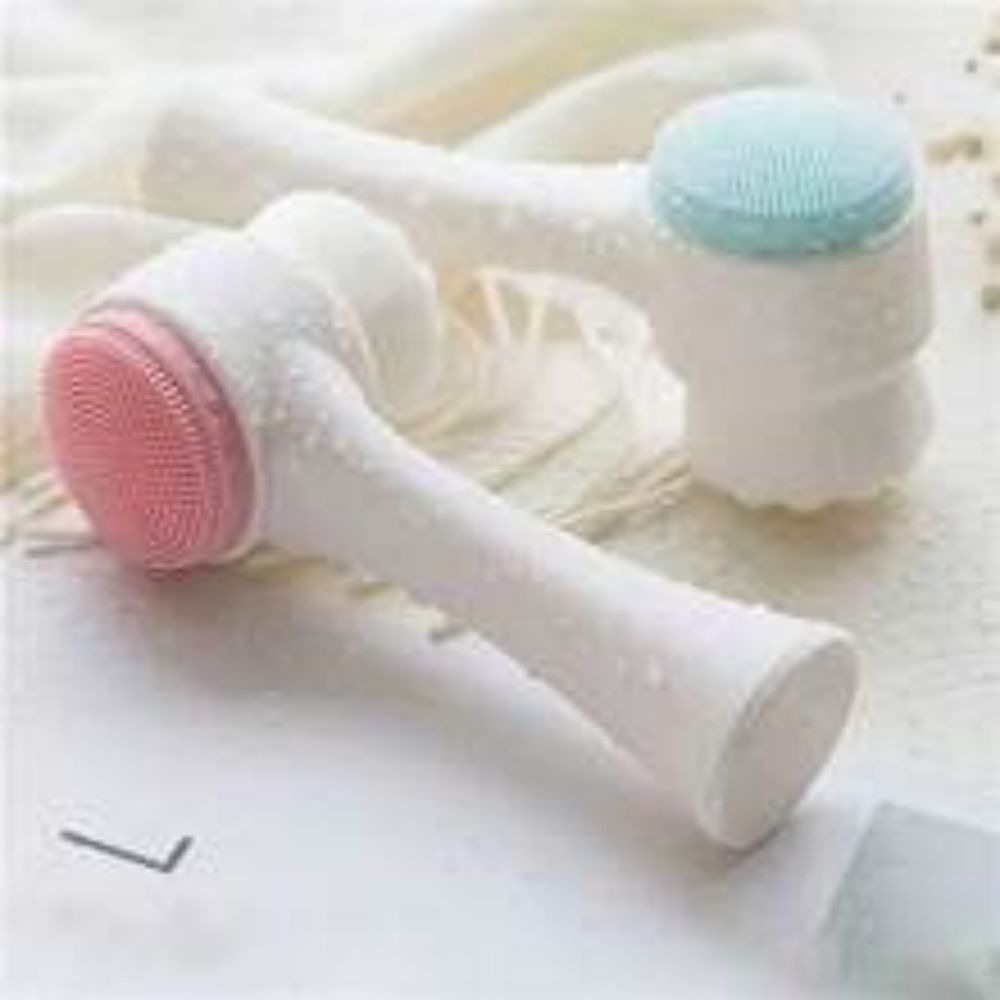 Discover the Easy Clean Nylon Pet Paw Brush