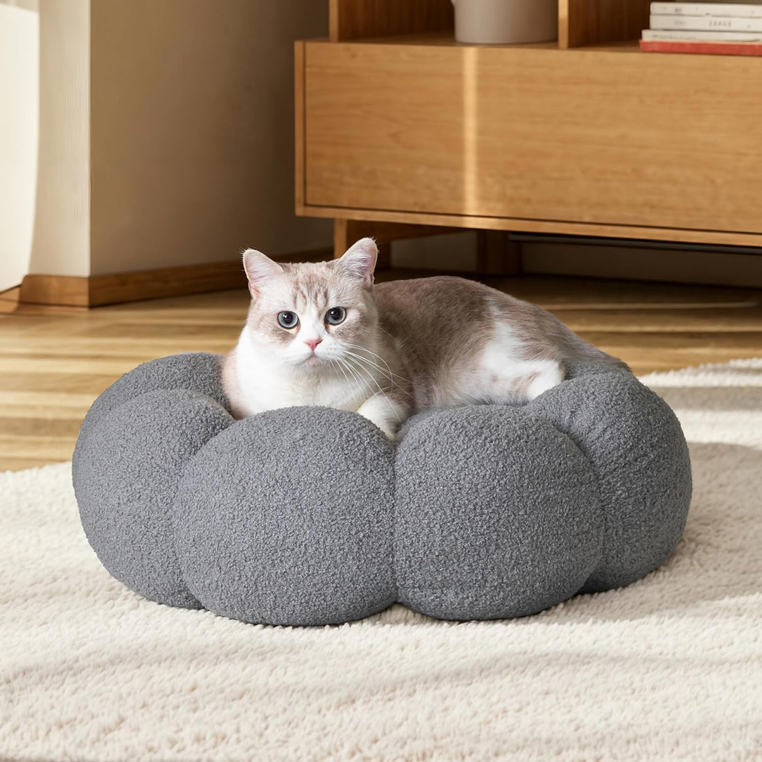 Fluffy Flower Non Slip Machine Washable Pet Bed